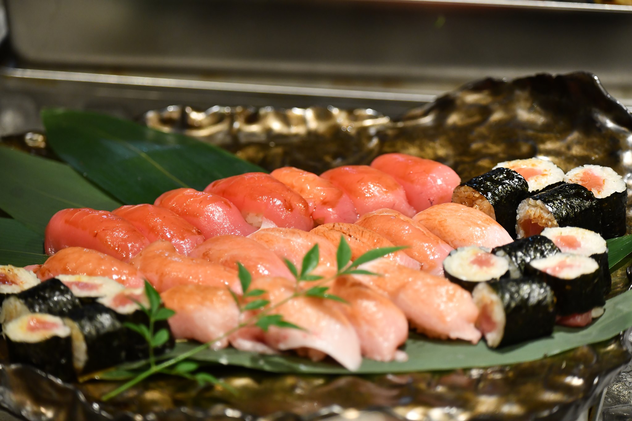 生マグロ 本物のマグロを鮪達人天神店で 厳選生マグロをニューフュージョン料理 鮪達人天神店